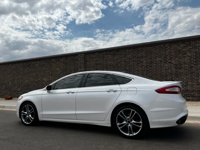 Photo 3 of this FORD FUSION TITANIUM