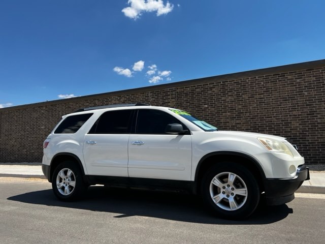 Photo 4 of this GMC ACADIA SLE