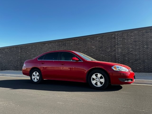Photo 4 of this CHEVROLET IMPALA