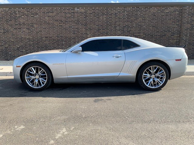Photo 2 of this CHEVROLET CAMARO