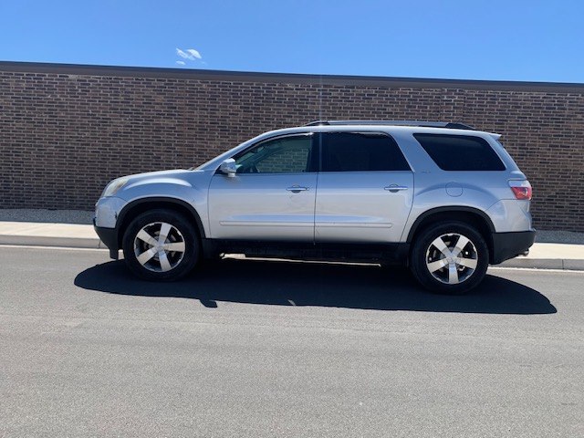 Photo 2 of this GMC ACADIA