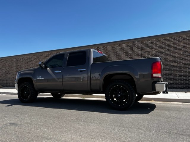Photo 3 of this GMC SIERRA 1500
