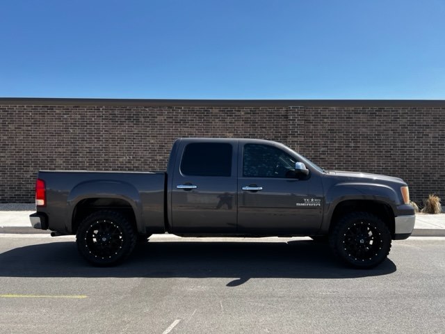 Photo 5 of this GMC SIERRA 1500
