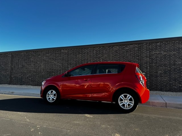 Photo 3 of this CHEVROLET SONIC