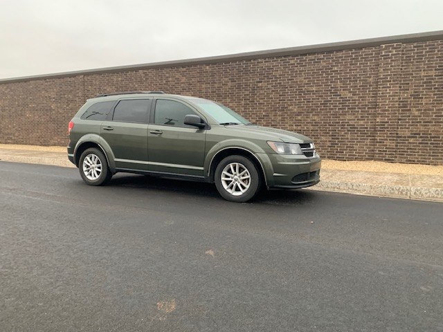 Photo 4 of this DODGE JOURNEY SE