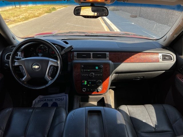 Photo 10 of this CHEVROLET TAHOE