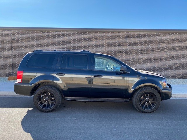 Photo 5 of this CHRYSLER ASPEN LIMITED