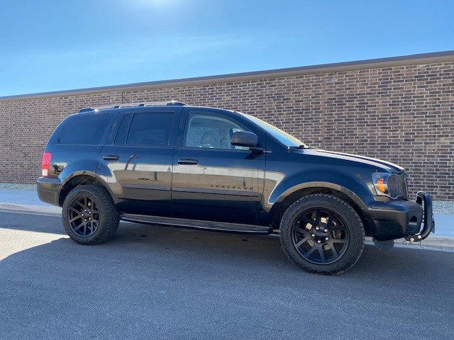 Photo 4 of this CHRYSLER ASPEN LIMITED