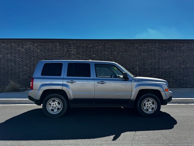 Photo 5 of this JEEP PATRIOT