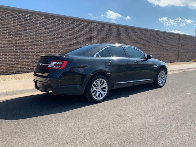 Photo 6 of this FORD TAURUS