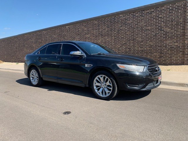 Photo 4 of this FORD TAURUS