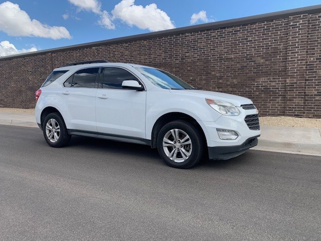 Photo 4 of this CHEVROLET EQUINOX