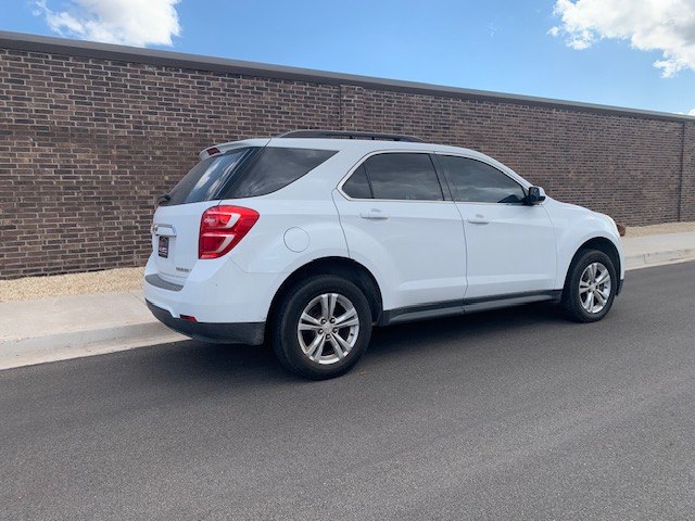 Photo 6 of this CHEVROLET EQUINOX
