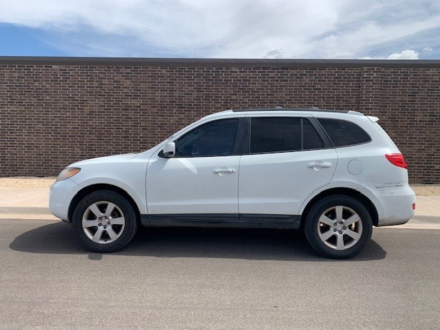 Photo 2 of this HYUNDAI SANTA FE