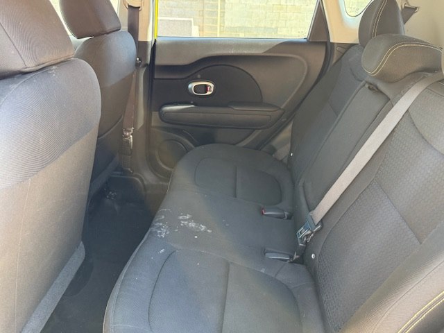 Photo 8 of this KIA SOUL