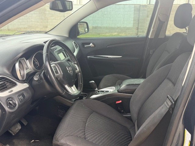 Photo 7 of this DODGE JOURNEY