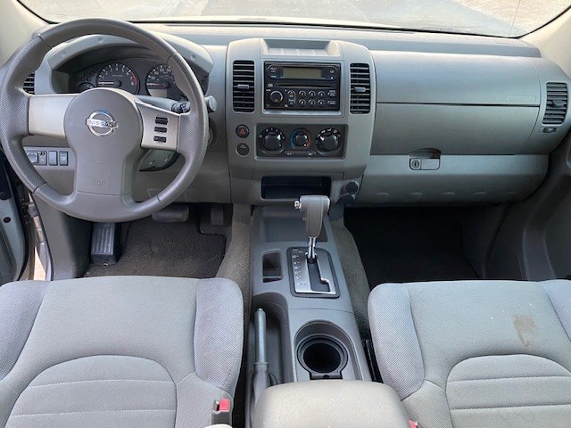 Photo 9 of this NISSAN FRONTIER