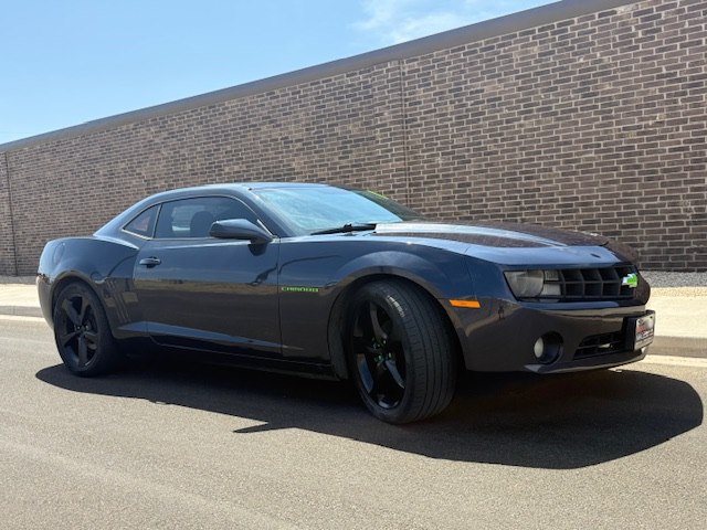 Photo 4 of this CHEVROLET CAMARO RS LT