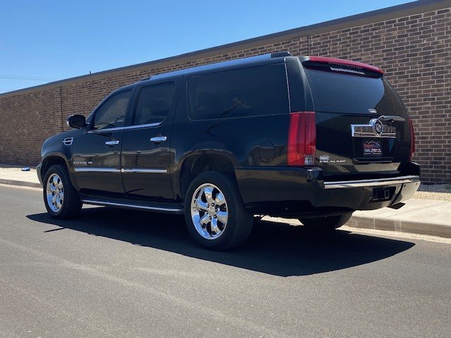 Photo 3 of this CADILLAC ESCALADE ESV