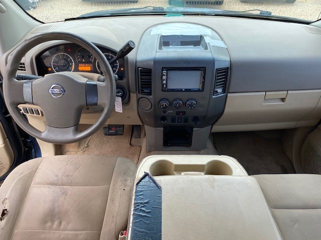 Photo 8 of this NISSAN TITAN