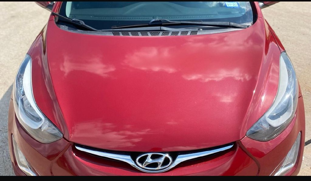 Photo 6 of this HYUNDAI ELANTRA