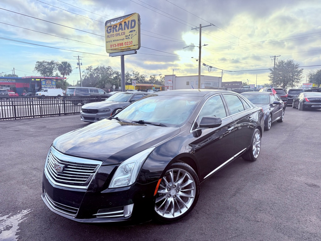 Cadillac XTS Platinum FWD