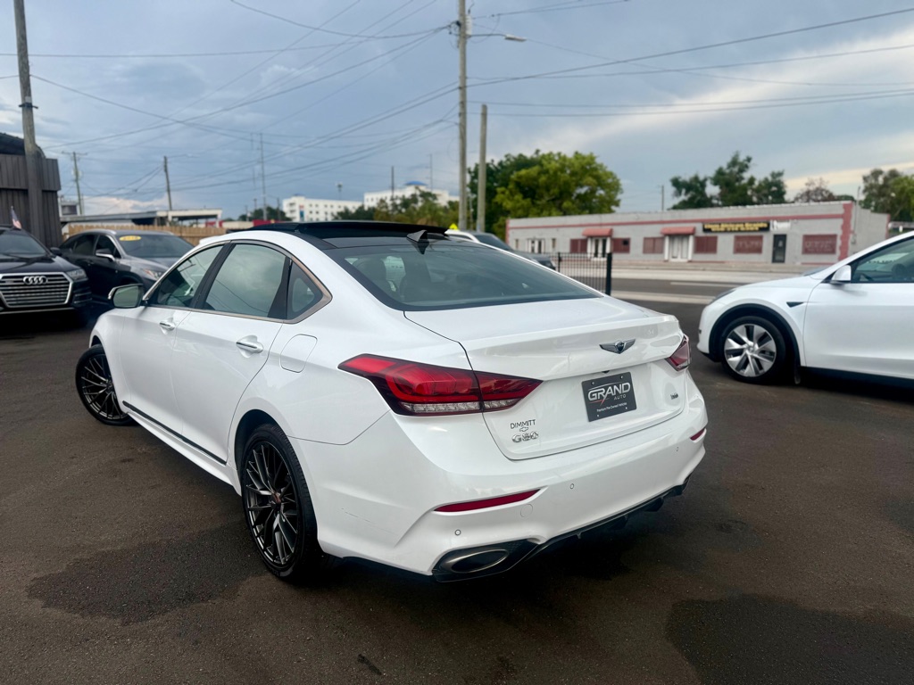 View vehicle photo 7