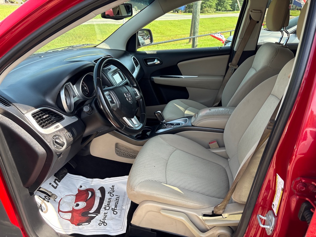 Photo 4 of this DODGE JOURNEY