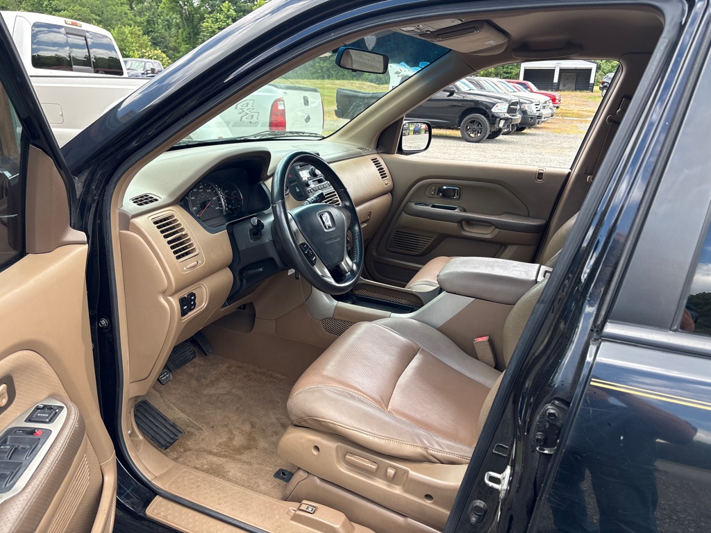 Photo 6 of this HONDA PILOT