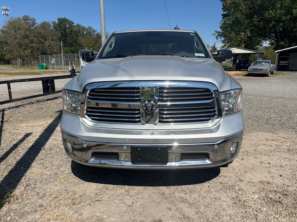Photo 2 of this RAM 1500
