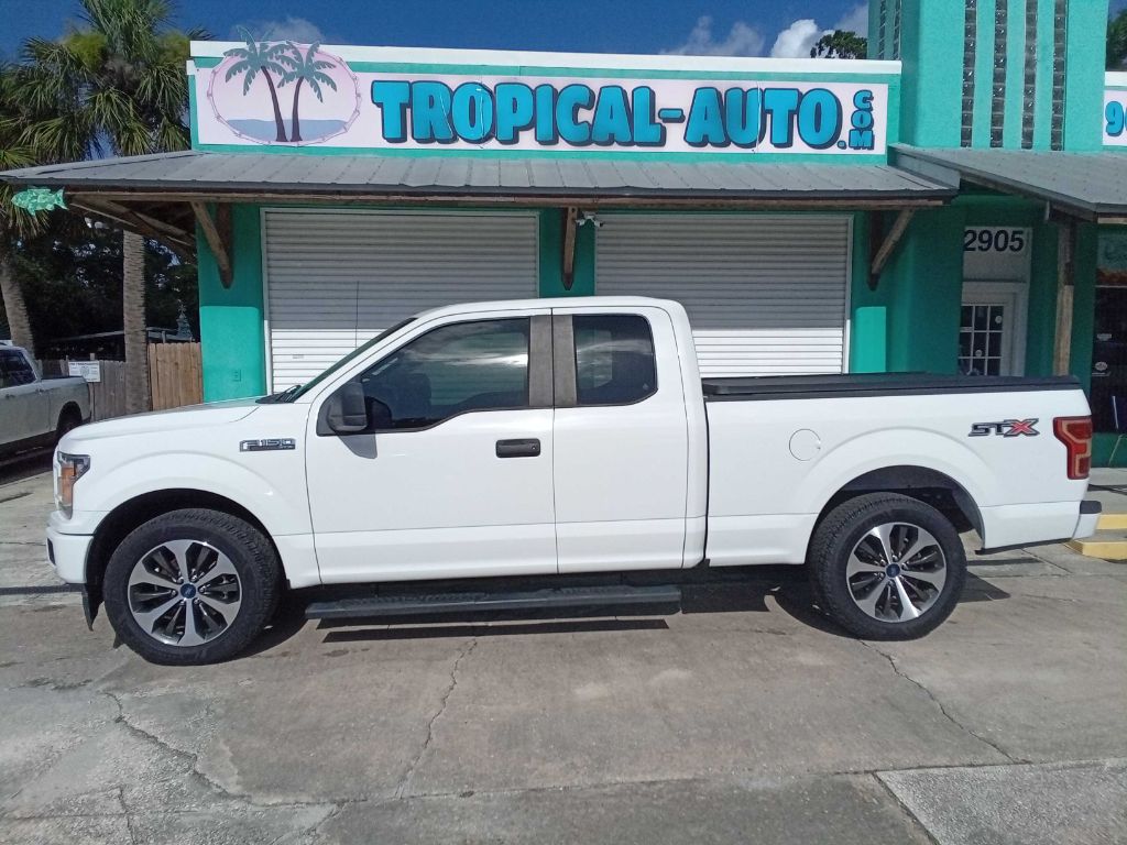 Photo 5 of this FORD STX F-150 X-CAB STX