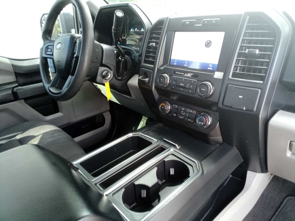 Photo 24 of this FORD STX F-150 X-CAB STX