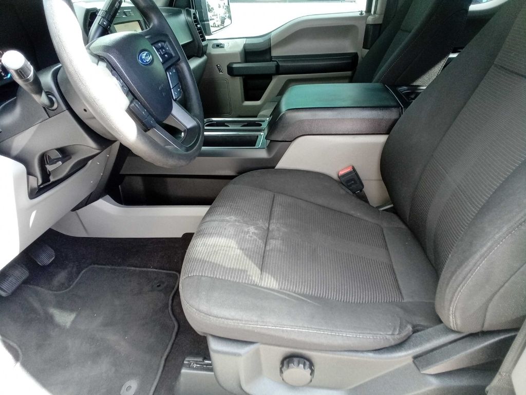 Photo 20 of this FORD STX F-150 X-CAB STX