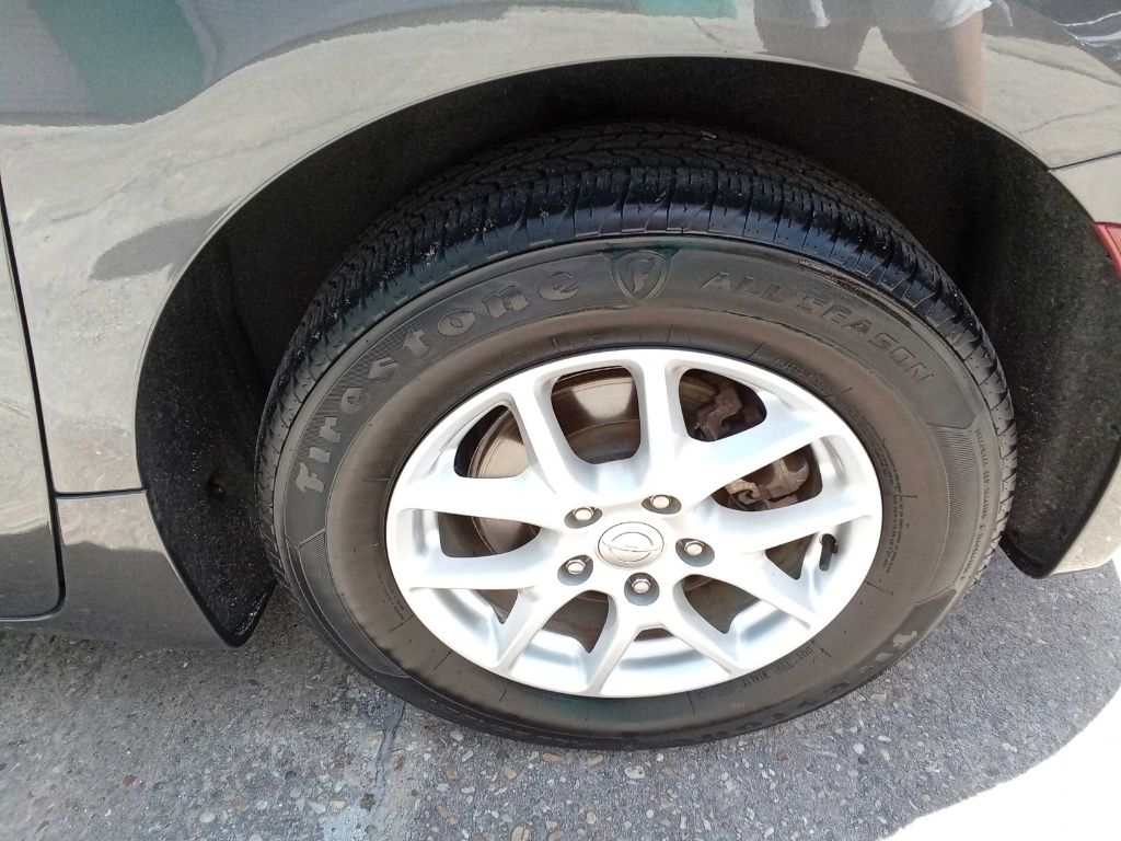 Photo 23 of this CHRYSLER VOYAGER