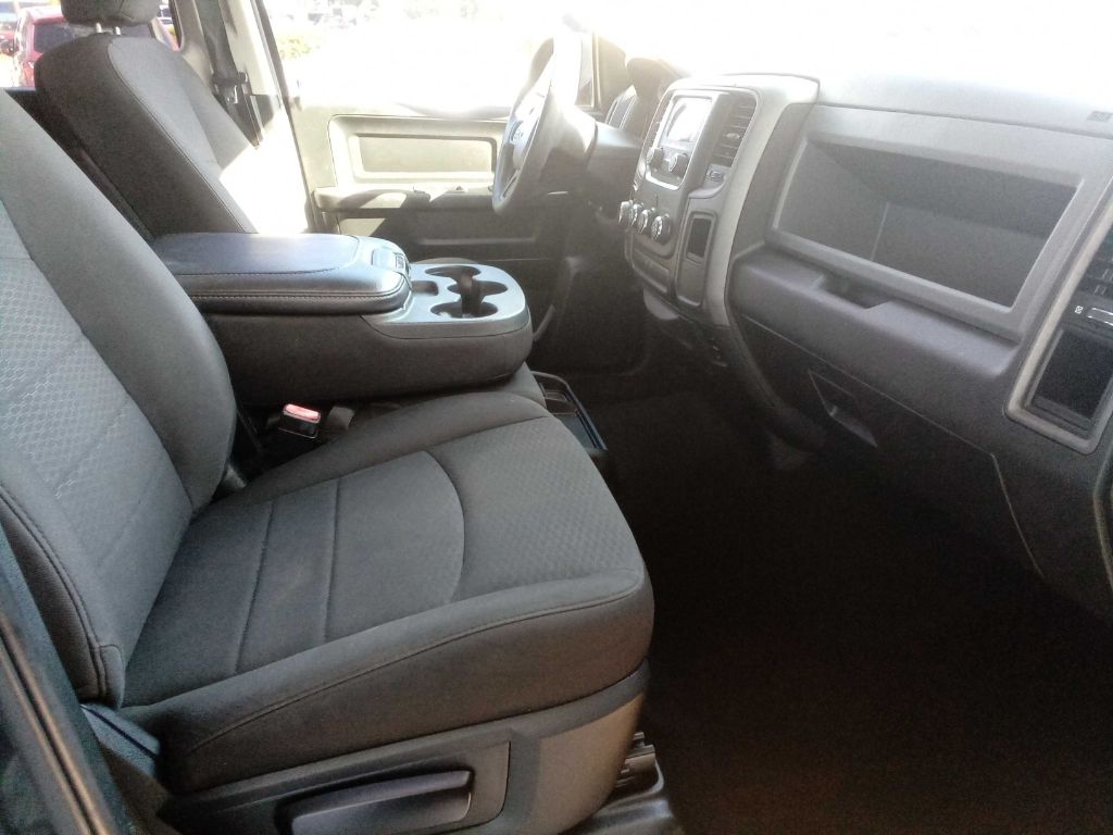 Photo 15 of this RAM 1500 CREW