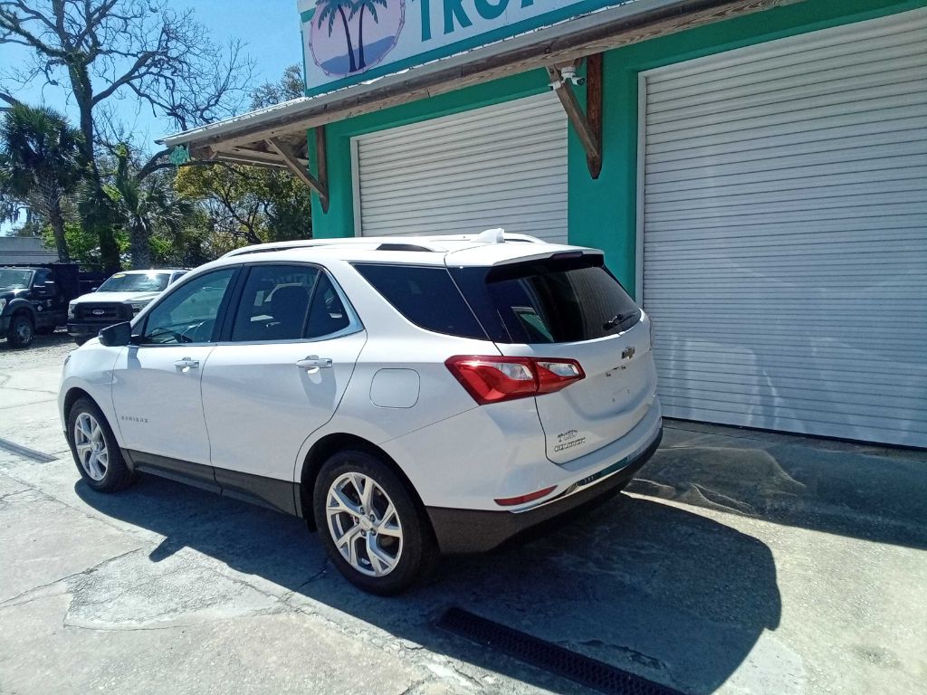 Photo 7 of this CHEVROLET EQUINOX