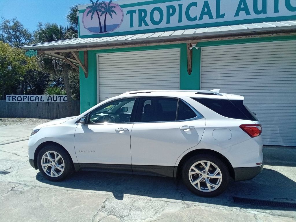 Photo 5 of this CHEVROLET EQUINOX