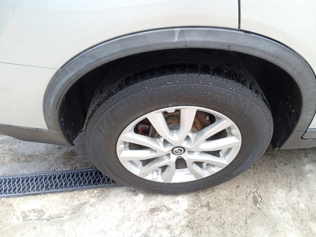 Photo 26 of this NISSAN ROGUE