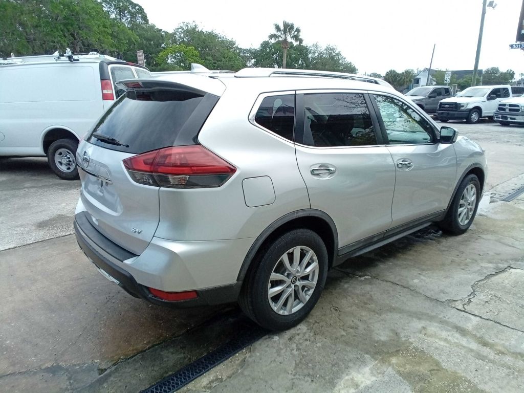 Photo 14 of this NISSAN ROGUE