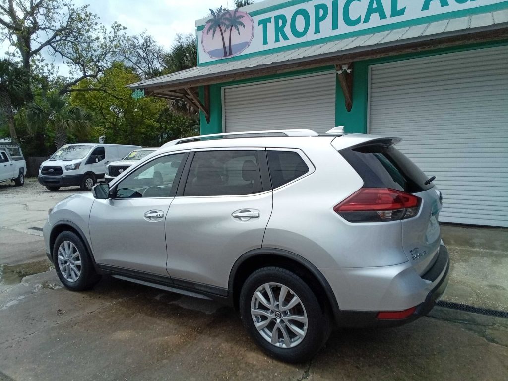 Photo 6 of this NISSAN ROGUE
