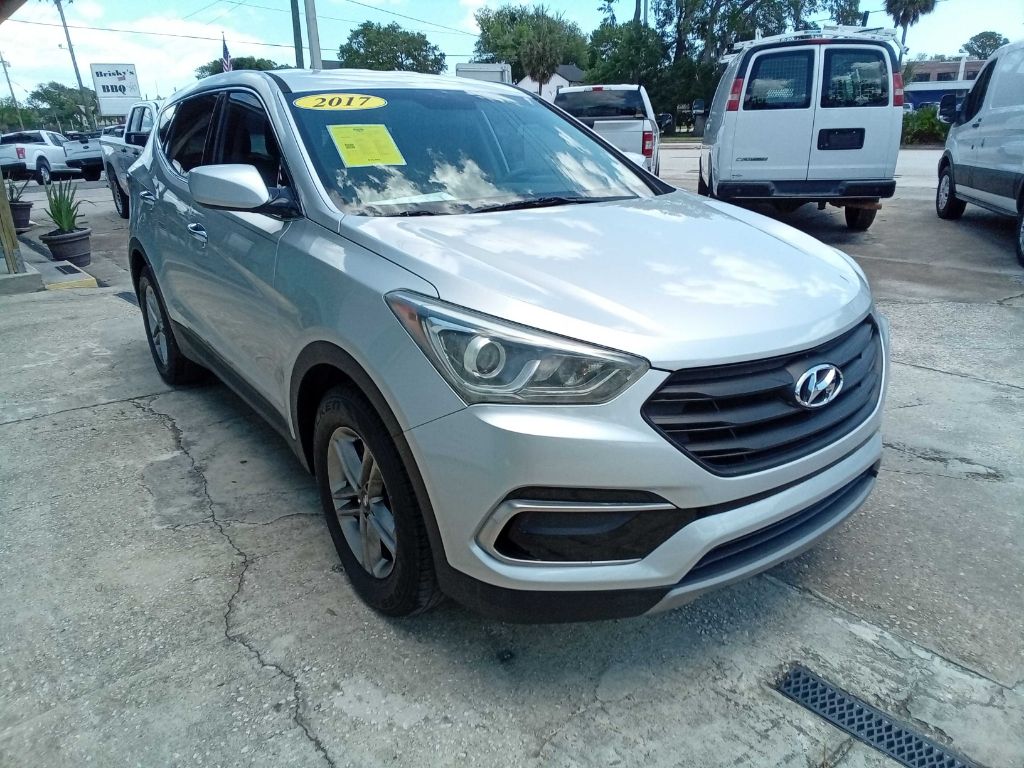 Photo 8 of this HYUNDAI SANTA FE SPORT