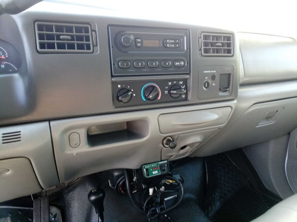 Photo 11 of this FORD 4X4 F550    DUMP TR