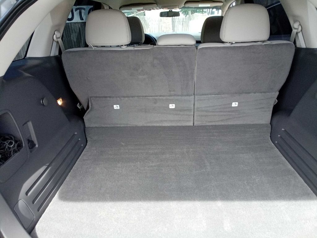 Photo 20 of this FORD EDGE