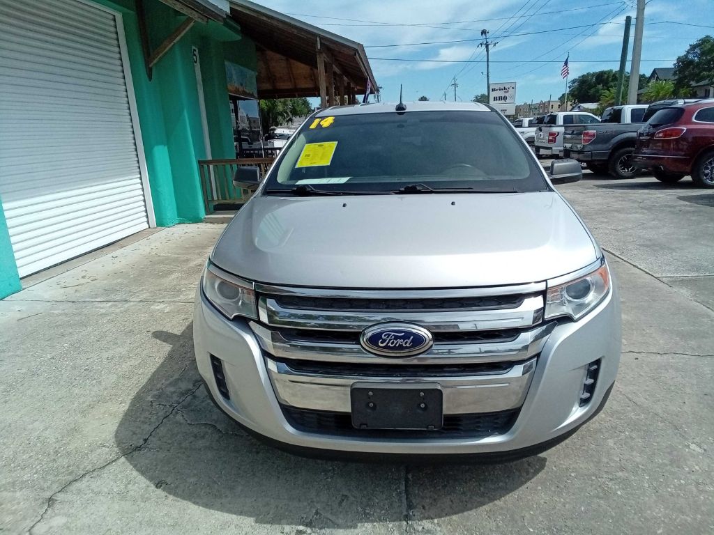 Photo 7 of this FORD EDGE