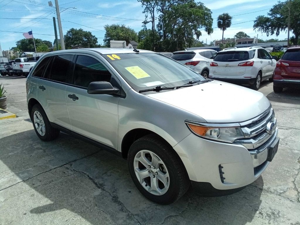 Photo 9 of this FORD EDGE