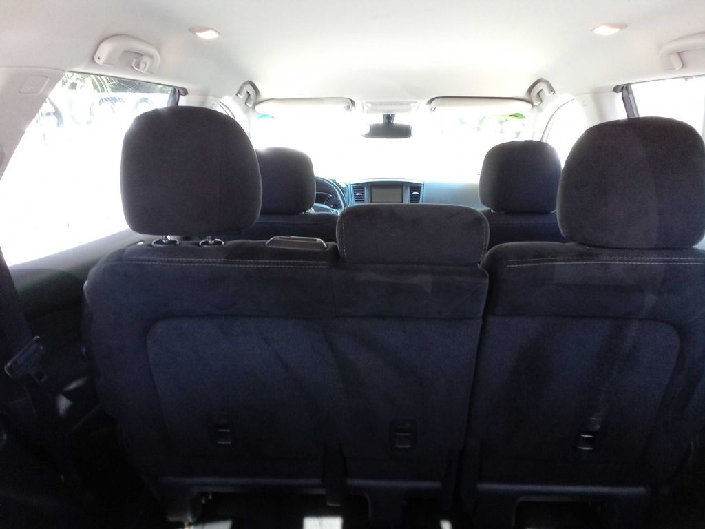 Photo 26 of this NISSAN PATHFINDER
