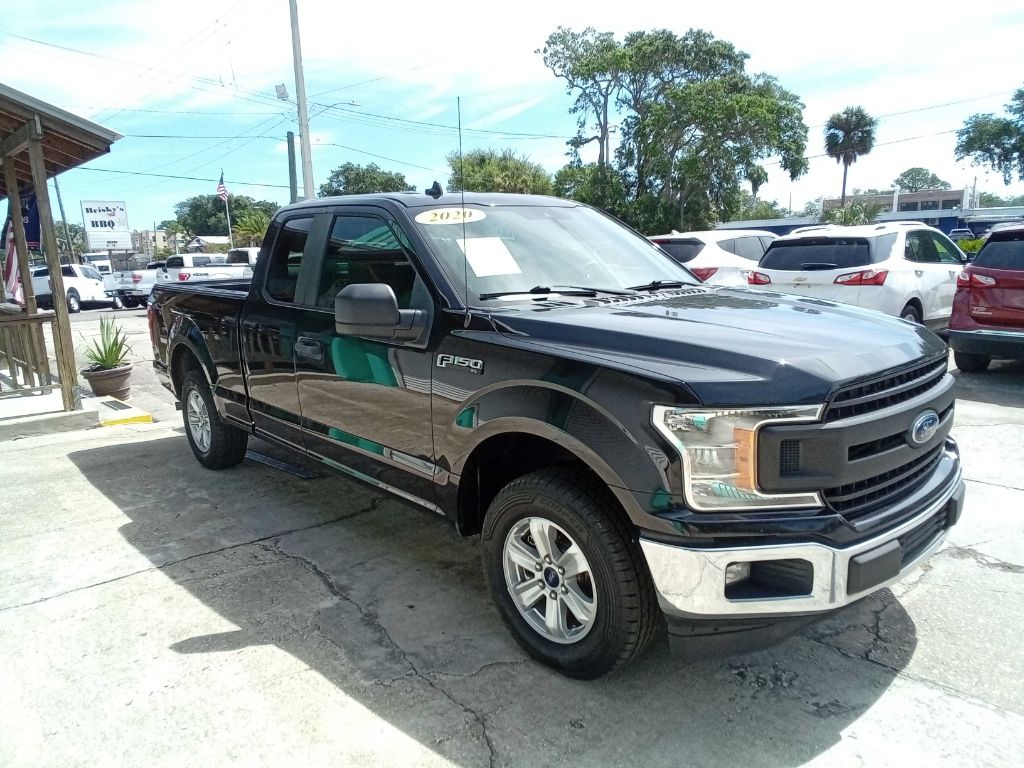 Photo 9 of this FORD F-150