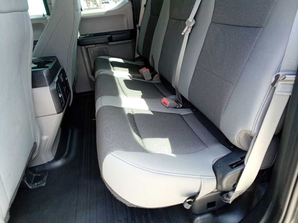 Photo 15 of this FORD F-150