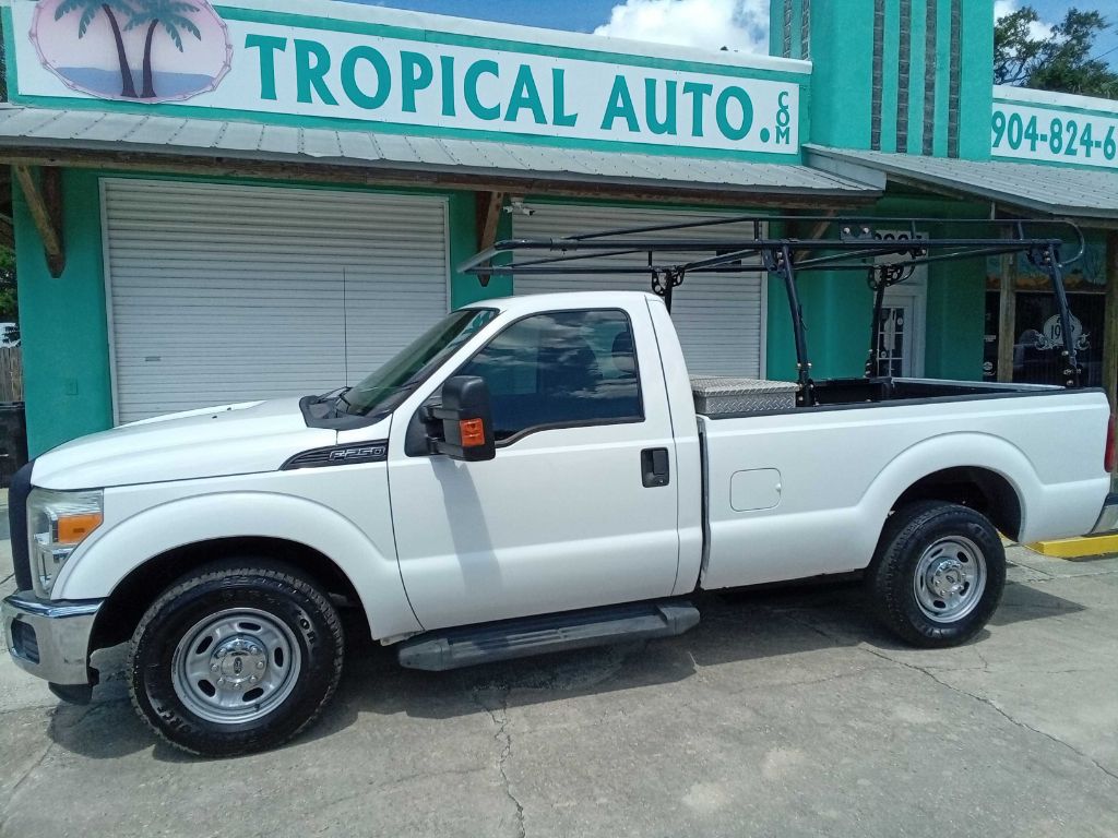 Photo 12 of this FORD F-250 SUPER DUT
