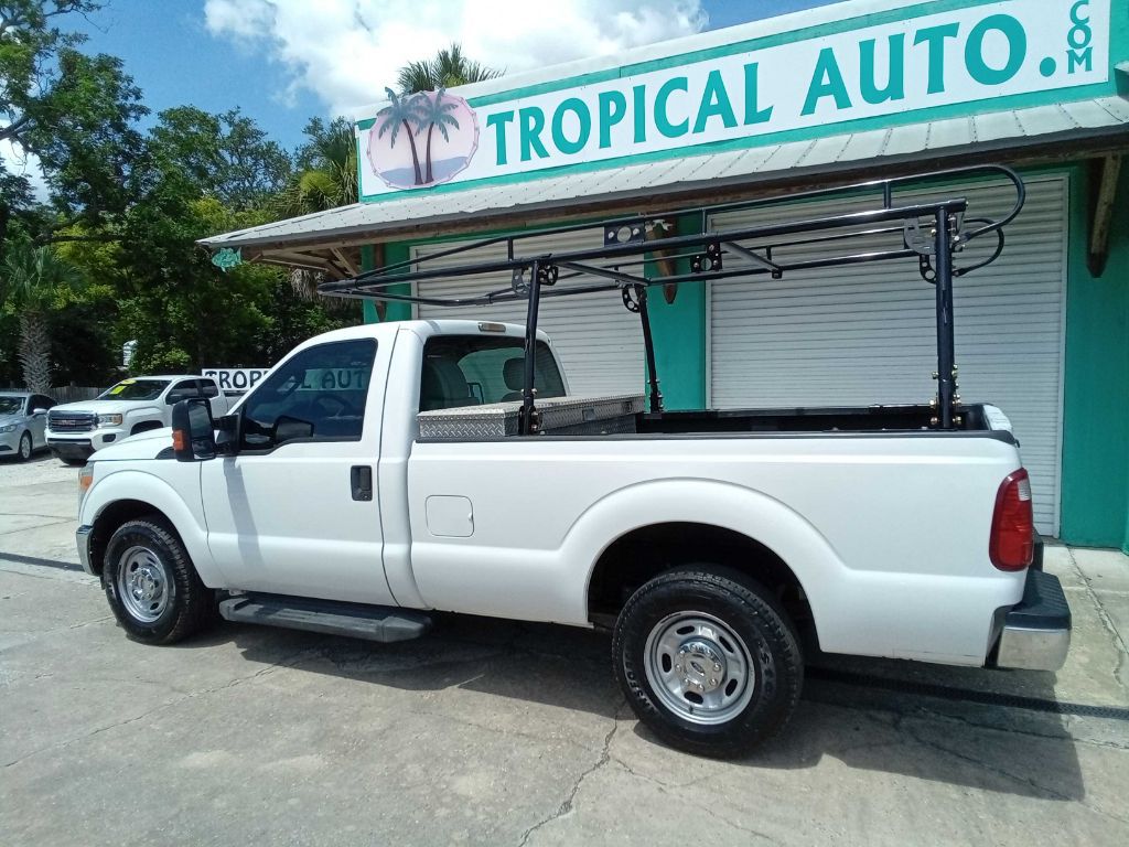 Photo 11 of this FORD F-250 SUPER DUT